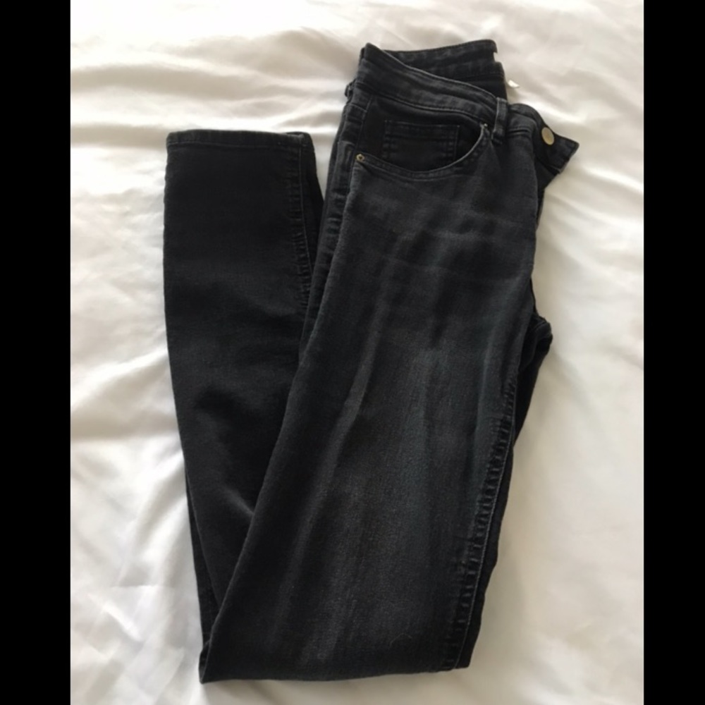 Faded Black H&M Jeans Sz 6